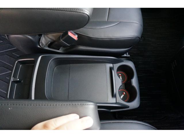 ヴェルファイア ２．５Ｚ　ＴＲＤエアロアルパインナビフリップダウンナビバックモニター両側パワースライドドアＬＥＤヘッドライトＥＴＣドライブレコーダーレザー調シートカバー（19枚目）