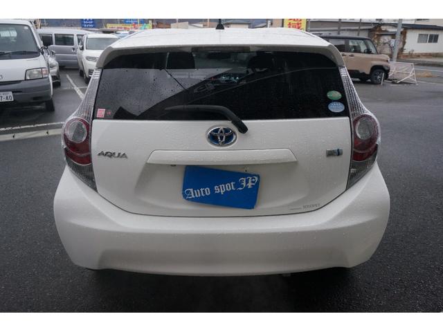 アクア S ナビTVブルートゥースバックカメラエンジンスターターTVキャンセラー社外アルミホイール(5枚目)