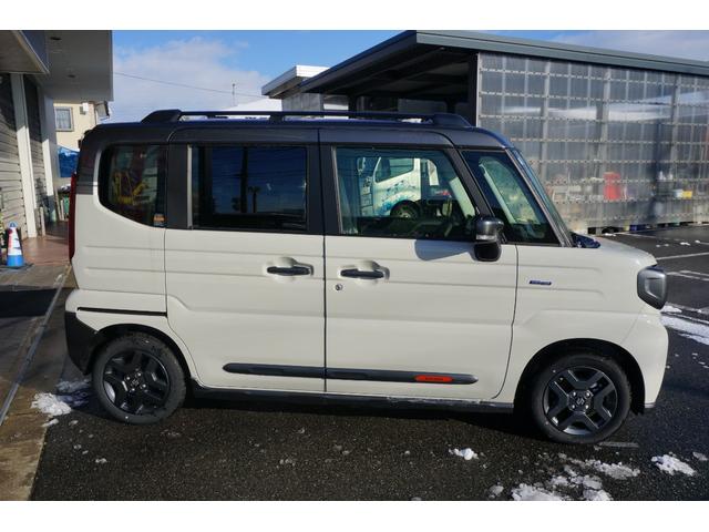 スペーシアギア ハイブリッドＸＺ　両側パワースライドドアＬＥＤヘッドライトスズキセーフティーサポートヘッドアップディスプレイスリムサーキュレーターステアリングヒーターシートヒーター純正１５インチアルミ（3枚目）