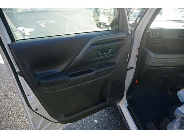 スペーシアギア ハイブリッドＸＺ　両側パワースライドドアＬＥＤヘッドライトスズキセーフティーサポートヘッドアップディスプレイスリムサーキュレーターステアリングヒーターシートヒーター純正１５インチアルミ（20枚目）