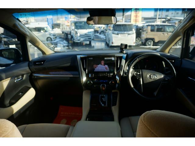 アルファードハイブリッド Ｘ　モデリスタエアロＬＥＤヘッドライト両側パワースライドドアアルパインビッグＸフリップダウンモニター純正１８アルミホイール（6枚目）