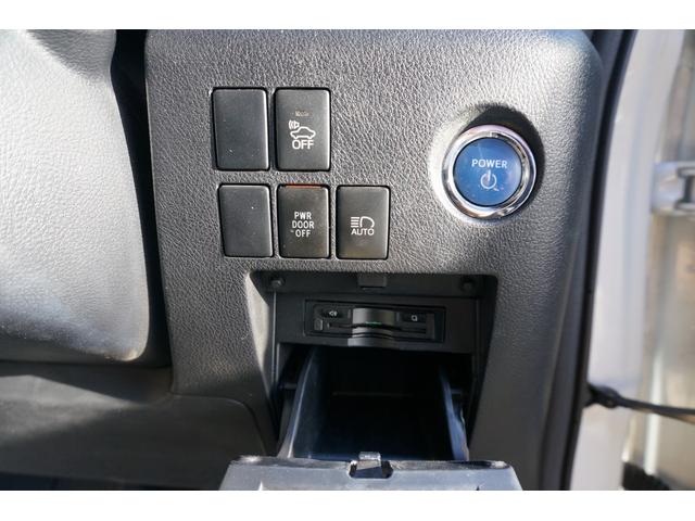 アルファードハイブリッド Ｘ　モデリスタエアロＬＥＤヘッドライト両側パワースライドドアアルパインビッグＸフリップダウンモニター純正１８アルミホイール（11枚目）