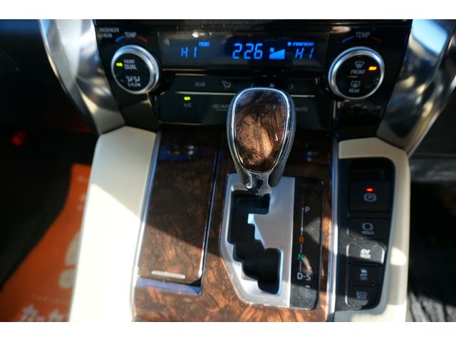 アルファードハイブリッド Ｘ　モデリスタエアロＬＥＤヘッドライト両側パワースライドドアアルパインビッグＸフリップダウンモニター純正１８アルミホイール（17枚目）