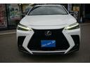 NX NX350h Fスポーツ 14インチディスプレーオーディオレクサスセーフティシステムTRDエアロダイナミックミラーカバー三眼LEDヘッドライトLEDフォグパノラミックビューモニターHUDBSMETC2.0純正20インチアルミ 中古車画像_2