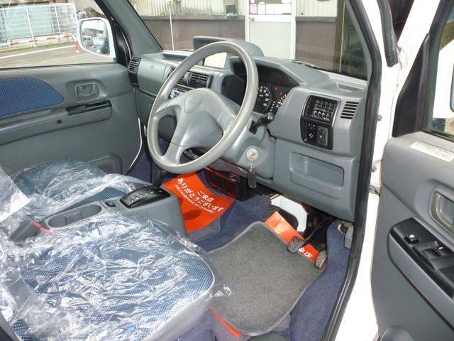 タウンボックス ＲＸ　ＲＸ（４名）　インタークーラー付ターボ　切替４ＷＤ　４ＡＴ　ナビ地デジ　ＥＴＣ　フォグランプ　タイベル交換済　ＡＵＸ端子（17枚目）