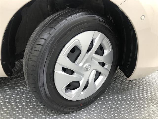 アクア Ｘ　衝突被害軽減システム　４ＷＤ　バックカメラ　ＥＴＣ　ハイブリッド　オートクルーズコントロール　ＬＥＤヘッドランプ　１００Ｖ電源　ワンオーナー（14枚目）