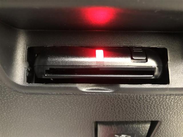 アクア Ｘ　衝突被害軽減システム　４ＷＤ　バックカメラ　ＥＴＣ　ハイブリッド　オートクルーズコントロール　ＬＥＤヘッドランプ　１００Ｖ電源　ワンオーナー（24枚目）