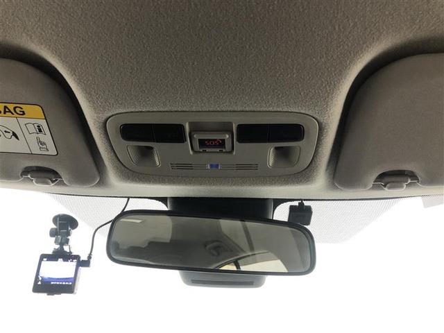 アクア Ｘ　衝突被害軽減システム　４ＷＤ　バックカメラ　ＥＴＣ　ハイブリッド　オートクルーズコントロール　ＬＥＤヘッドランプ　１００Ｖ電源　ワンオーナー（36枚目）