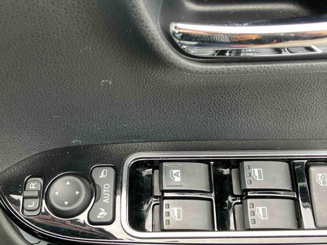 タント カスタムＲＳ　２ＷＤ　ＣＶＴ　スマートアシスト　運転席・助手席シートヒーター　クルーズコントロール　ミラクルオープンドア　電動両側スライドドア　パノラマモニター　ドライブレコーダー　ＥＴＣ付き　ナビ付き（31枚目）