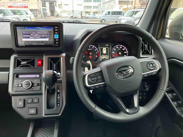 タフト Ｇターボ　クロムベンチャー　２ＷＤ　ターボ　ＣＶＴ　スマートアシスト　　シートヒーター　電動パーキングブレーキ　オートホールド機能　プッシュボタンスタート　衝突警報機能　　アイドリングストップ　全車速追従機能付ＡＣＣ（7枚目）