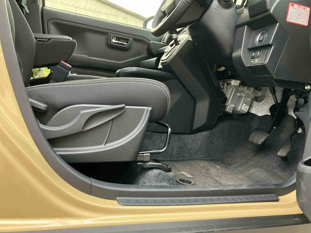 タフト Ｇターボ　クロムベンチャー　２ＷＤ　ターボ　ＣＶＴ　スマートアシスト　　シートヒーター　電動パーキングブレーキ　オートホールド機能　プッシュボタンスタート　衝突警報機能　　アイドリングストップ　全車速追従機能付ＡＣＣ（46枚目）