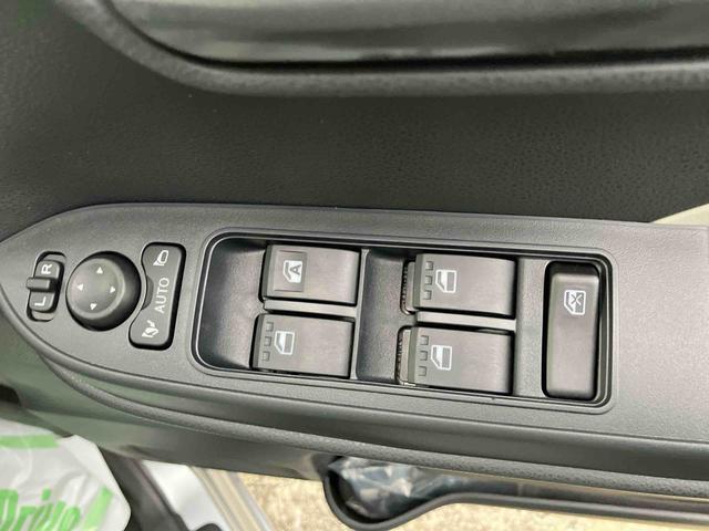 タント X 2WD スマートアシスト プッシュボタンスタート ベンチシート 衝突警報機能 アイドリングストップ 両側スライドドア バックカメラ シートヒーター 電動パーキングブレーキ オートホールド機能(29枚目)