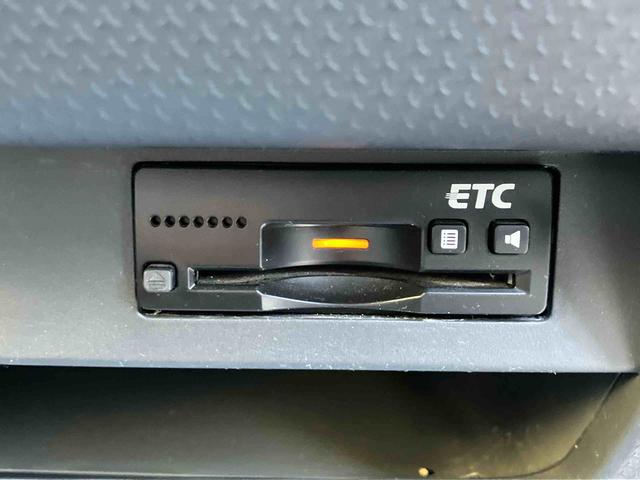 ハスラー Jスタイル 2WD プッシュボタンスタート 運転席・助手席SRSエアバッグ シートヒーター バックカメラ ナビつき アイドリングストップ フォグランプ(28枚目)