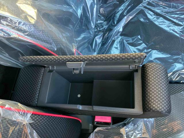 ハスラー Jスタイル 2WD プッシュボタンスタート 運転席・助手席SRSエアバッグ シートヒーター バックカメラ ナビつき アイドリングストップ フォグランプ(38枚目)