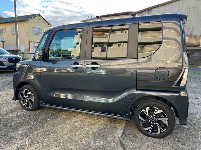 タント カスタムＸ　２ＷＤ　ＣＶＴ　スマートアシスト　ミラクルオープンドア　シートヒーター　電動パーキングブレーキ　オートホールド機能　プッシュボタンスタート　ベンチシート　衝突警報機能　アイドリングストップ（5枚目）