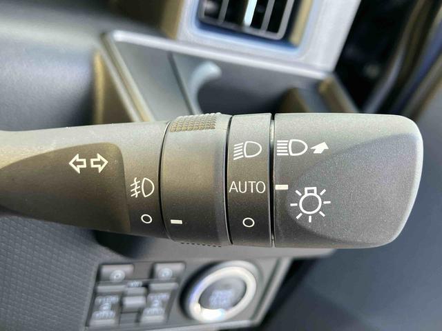 タント カスタムＸ　２ＷＤ　ＣＶＴ　スマートアシスト　ミラクルオープンドア　シートヒーター　電動パーキングブレーキ　オートホールド機能　プッシュボタンスタート　ベンチシート　衝突警報機能　アイドリングストップ（34枚目）