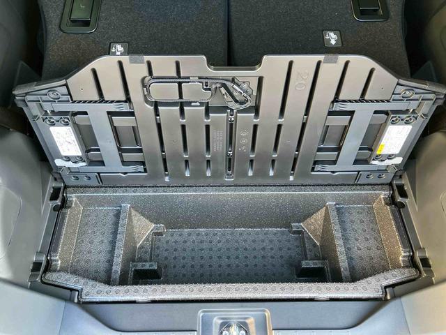 タント カスタムＸ　２ＷＤ　ＣＶＴ　スマートアシスト　ミラクルオープンドア　シートヒーター　電動パーキングブレーキ　オートホールド機能　プッシュボタンスタート　ベンチシート　衝突警報機能　アイドリングストップ（40枚目）