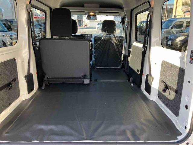 ハイゼットカーゴ クルーズ　４ＷＤ　ＣＶＴ　バックカメラ　運転席・助手席ＳＲＳエアバッグ　プッシュボタンスタート　アイドリングストップ（7枚目）