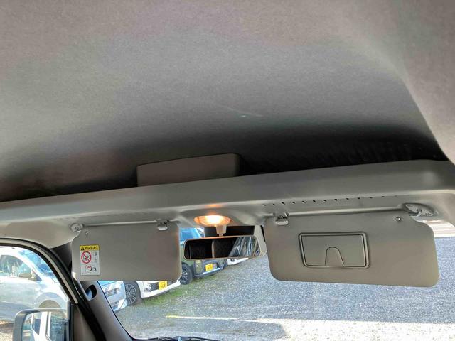 ハイゼットカーゴ クルーズ　４ＷＤ　ＣＶＴ　バックカメラ　運転席・助手席ＳＲＳエアバッグ　プッシュボタンスタート　アイドリングストップ（17枚目）