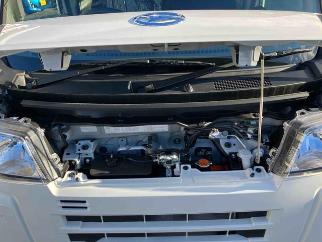 ハイゼットカーゴ クルーズ　４ＷＤ　ＣＶＴ　バックカメラ　運転席・助手席ＳＲＳエアバッグ　プッシュボタンスタート　アイドリングストップ（18枚目）