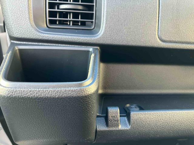 ハイゼットカーゴ クルーズ　４ＷＤ　ＣＶＴ　バックカメラ　運転席・助手席ＳＲＳエアバッグ　プッシュボタンスタート　アイドリングストップ（51枚目）