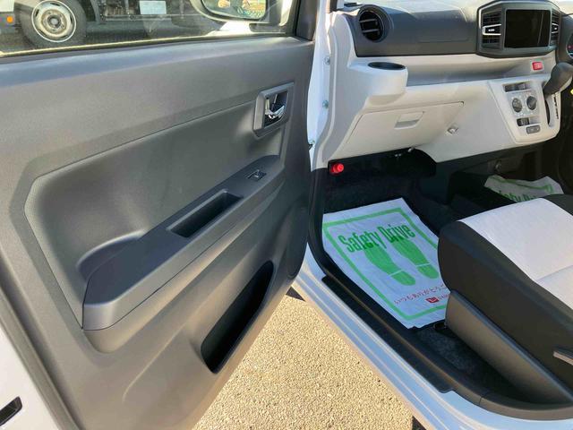 ミライース Ｘ　ＳＡＩＩＩ　４ＷＤ　スマートアシストＩＩＩ　アイドリングストップ　オートハイビーム　運転席・助手席ＳＲＳエアバッグ　バックカメラ（12枚目）