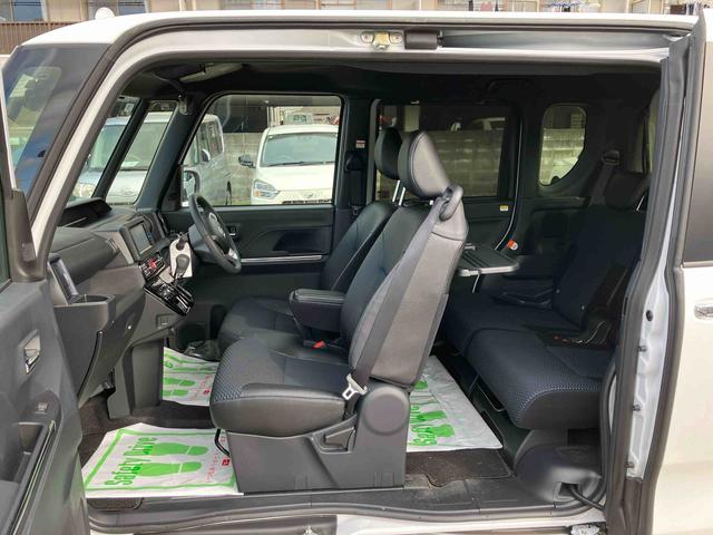 タント カスタムＲＳ　ターボ　２ＷＤ　ＣＶＴ　パノラマモニター　スマートアシスト　ミラクルオープンドア　ドライブレコーダー　シートヒーター　電動パーキングブレーキ　オートホールド機能　プッシュボタンスタート　ベンチシート（6枚目）