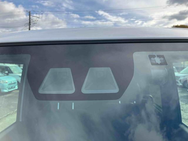 タント カスタムＲＳ　ターボ　２ＷＤ　ＣＶＴ　パノラマモニター　スマートアシスト　ミラクルオープンドア　ドライブレコーダー　シートヒーター　電動パーキングブレーキ　オートホールド機能　プッシュボタンスタート　ベンチシート（21枚目）