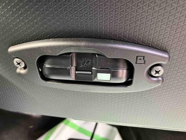 タント カスタムＲＳ　ターボ　２ＷＤ　ＣＶＴ　パノラマモニター　スマートアシスト　ミラクルオープンドア　ドライブレコーダー　シートヒーター　電動パーキングブレーキ　オートホールド機能　プッシュボタンスタート　ベンチシート（44枚目）