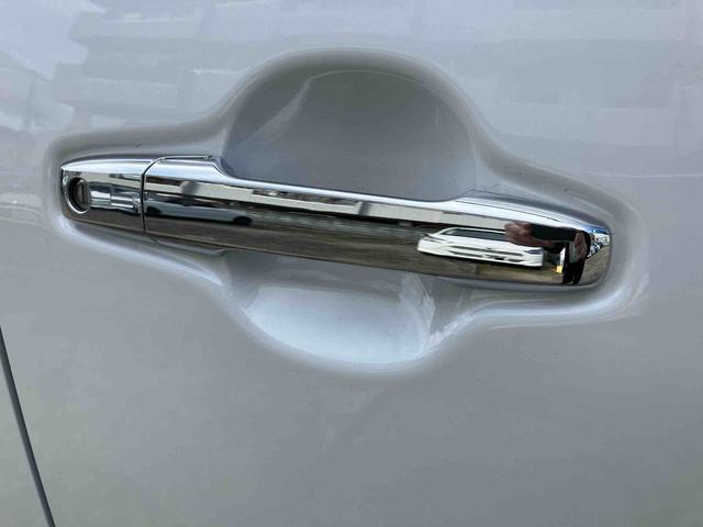 タント カスタムＲＳ　ターボ　２ＷＤ　ＣＶＴ　パノラマモニター　スマートアシスト　ミラクルオープンドア　ドライブレコーダー　シートヒーター　電動パーキングブレーキ　オートホールド機能　プッシュボタンスタート　ベンチシート（50枚目）