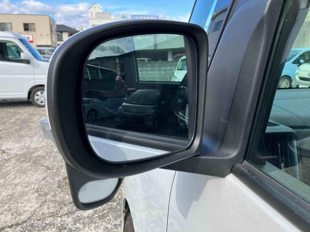 タント カスタムＲＳ　ターボ　２ＷＤ　ＣＶＴ　パノラマモニター　スマートアシスト　ミラクルオープンドア　ドライブレコーダー　シートヒーター　電動パーキングブレーキ　オートホールド機能　プッシュボタンスタート　ベンチシート（52枚目）