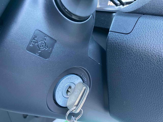 ハイゼットトラック スタンダード　４ＷＤ　スマートアシスト　５段ＭＴ　アイドリングストップ　運転席・助手席ＳＲＳエアバッグ（15枚目）