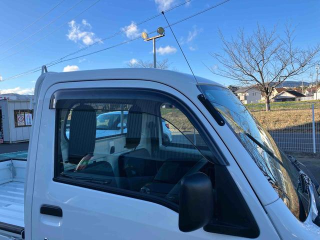 ハイゼットトラック スタンダード　４ＷＤ　スマートアシスト　５段ＭＴ　アイドリングストップ　運転席・助手席ＳＲＳエアバッグ（24枚目）