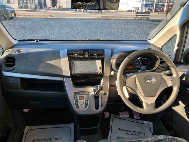 ムーヴ カスタム　Ｘ　ＳＡ　２ＷＤ　ＣＶＴ　ナビ付き　プッシュボタンスタート　運転席・助手席ＳＲＳエアバッグ　ＥＴＣ付き　フォグランプ（6枚目）