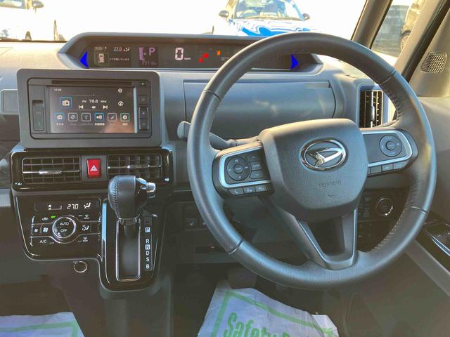 タント カスタムＲＳ　２ＷＤ　スマートアシスト　ＣＶＴ　シートヒーター　クルーズコントロール　パノラマモニター　ターボ　両側電動スライドドア　ミラクルオープンドア　ＥＴＣ付き　　オートライト　プッシュボタンスタート（8枚目）