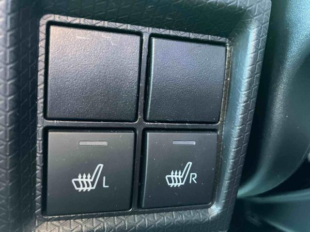 タント カスタムＲＳ　２ＷＤ　スマートアシスト　ＣＶＴ　シートヒーター　クルーズコントロール　パノラマモニター　ターボ　両側電動スライドドア　ミラクルオープンドア　ＥＴＣ付き　　オートライト　プッシュボタンスタート（17枚目）