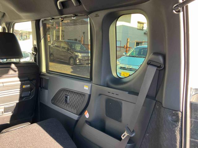 タント カスタムＲＳ　２ＷＤ　スマートアシスト　ＣＶＴ　シートヒーター　クルーズコントロール　パノラマモニター　ターボ　両側電動スライドドア　ミラクルオープンドア　ＥＴＣ付き　　オートライト　プッシュボタンスタート（39枚目）