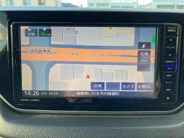 ムーヴ カスタム　ＲＳ　ハイパーリミテッドＳＡＩＩＩ　４ＷＤ　ターボ　スマートアシスト　パノラマモニター　プッシュボタンスタート　ナビ付き　フォグランプ　アイドリングストップ　オートハイビーム　ベンチシート　運転席・助手席ＳＲＳエアバッグ（15枚目）