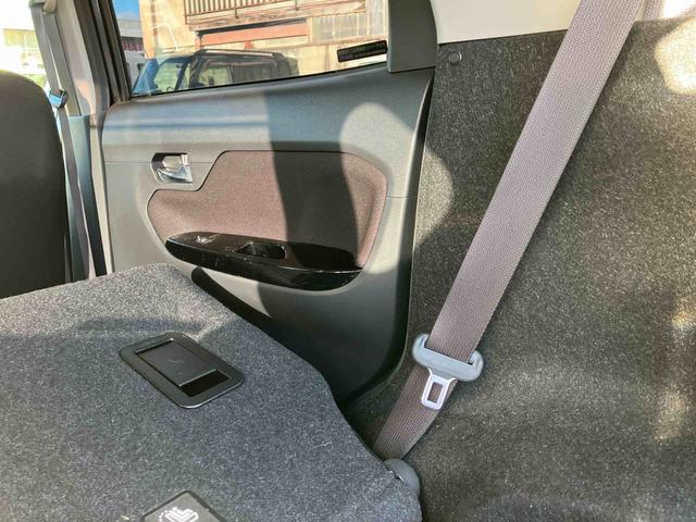 ムーヴ カスタム　ＲＳ　ハイパーリミテッドＳＡＩＩＩ　４ＷＤ　ターボ　スマートアシスト　パノラマモニター　プッシュボタンスタート　ナビ付き　フォグランプ　アイドリングストップ　オートハイビーム　ベンチシート　運転席・助手席ＳＲＳエアバッグ（39枚目）