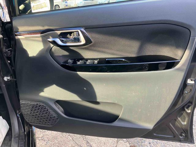 ムーヴ カスタム　ＲＳ　ハイパーリミテッドＳＡＩＩＩ　４ＷＤ　ターボ　スマートアシスト　パノラマモニター　プッシュボタンスタート　ナビ付き　フォグランプ　アイドリングストップ　オートハイビーム　ベンチシート　運転席・助手席ＳＲＳエアバッグ（49枚目）