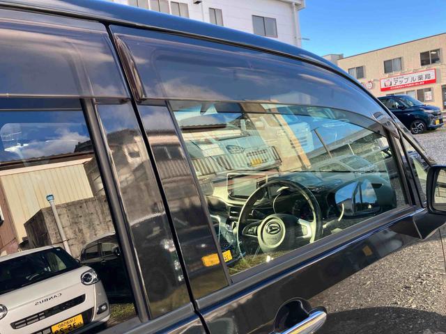 ムーヴ カスタム　ＲＳ　ハイパーリミテッドＳＡＩＩＩ　４ＷＤ　ターボ　スマートアシスト　パノラマモニター　プッシュボタンスタート　ナビ付き　フォグランプ　アイドリングストップ　オートハイビーム　ベンチシート　運転席・助手席ＳＲＳエアバッグ（53枚目）