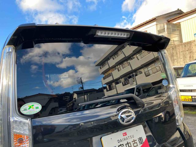 ムーヴ カスタム　ＲＳ　ハイパーリミテッドＳＡＩＩＩ　４ＷＤ　ターボ　スマートアシスト　パノラマモニター　プッシュボタンスタート　ナビ付き　フォグランプ　アイドリングストップ　オートハイビーム　ベンチシート　運転席・助手席ＳＲＳエアバッグ（55枚目）