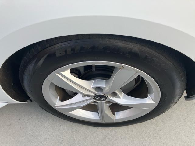 Ａ４アバント ３５ＴＦＳＩ　アドバンスド　クワトロ　オートクルーズ　レーンアシスト　Ｂｌｕｅｔｏｏｔｈ接続　パーワーシート　シートヒーター　アルミ　ＥＴＣ　スマートキー（42枚目）