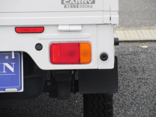 キャリイトラック 農繁スペシャル　４ＷＤ　４枚リーフスプリング装着車　ラジオ　オートライト　オートエアコン　フォグランプ　キーレスエントリー　荷台マット　荷台灯　メッキドアハンドル　フロアマット　ドアバイザー　シガーライター　パワーウィンドー　横滑り防止装置　衝突被害軽減Ｂ（49枚目）