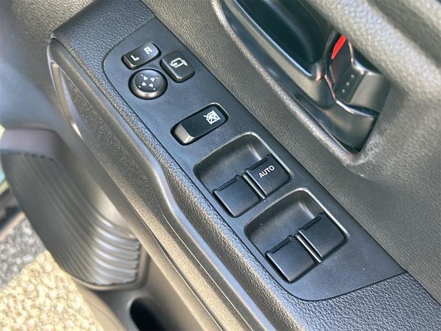 ハスラー ＨＹＢＲＩＤ　Ｇ　４ＷＤ　ディスプレイオーディオ　Ｂカメラ　衝突被害軽減ブレーキ　パーキングセンサー　ステアリングリモコン　前席シートヒーター　アイドリングストップ　横滑り防止装置　キーレスプッシュスタート　オートライト　オートエアコン　ＥＴＣ　保証付販売車（25枚目）