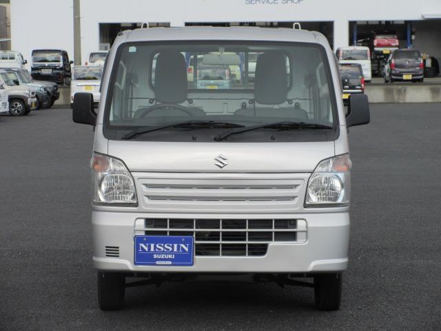 キャリイトラック ＫＣエアコンパワステ　４ＷＤ　ＡＭ／ＦＭラジオ　荷台マット　アッパーメンバーガード　フロアマット　ドアバイザー（33枚目）