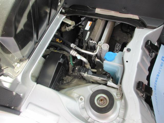 キャリイトラック ＫＣエアコンパワステ　４ＷＤ　ＡＭ／ＦＭラジオ　荷台マット　アッパーメンバーガード　フロアマット　ドアバイザー（42枚目）