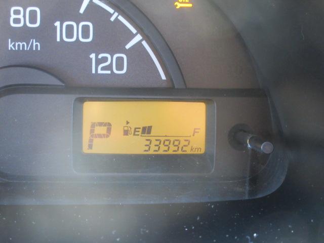 ＮＴ１００クリッパートラック ＤＸセーフティパッケージ　４ＷＤ　ＡＴ　ＡＭ／ＦＭラジオ　オートライト　エアコン　パワステ　衝突被害軽減ブレーキ　横滑り防止装置　シガーソケット　キー　保証付販売車（7枚目）