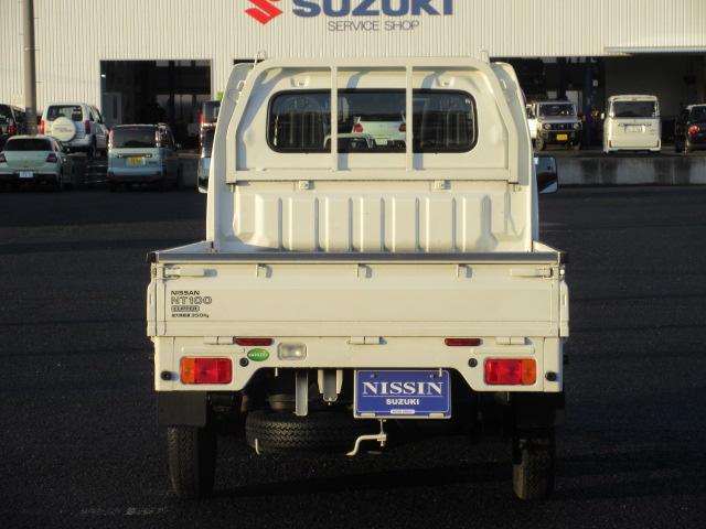 ＮＴ１００クリッパートラック ＤＸセーフティパッケージ　４ＷＤ　ＡＴ　ＡＭ／ＦＭラジオ　オートライト　エアコン　パワステ　衝突被害軽減ブレーキ　横滑り防止装置　シガーソケット　キー　保証付販売車（37枚目）