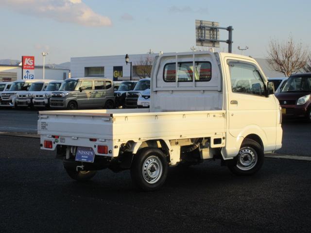 ＮＴ１００クリッパートラック ＤＸセーフティパッケージ　４ＷＤ　ＡＴ　ＡＭ／ＦＭラジオ　オートライト　エアコン　パワステ　衝突被害軽減ブレーキ　横滑り防止装置　シガーソケット　キー　保証付販売車（38枚目）